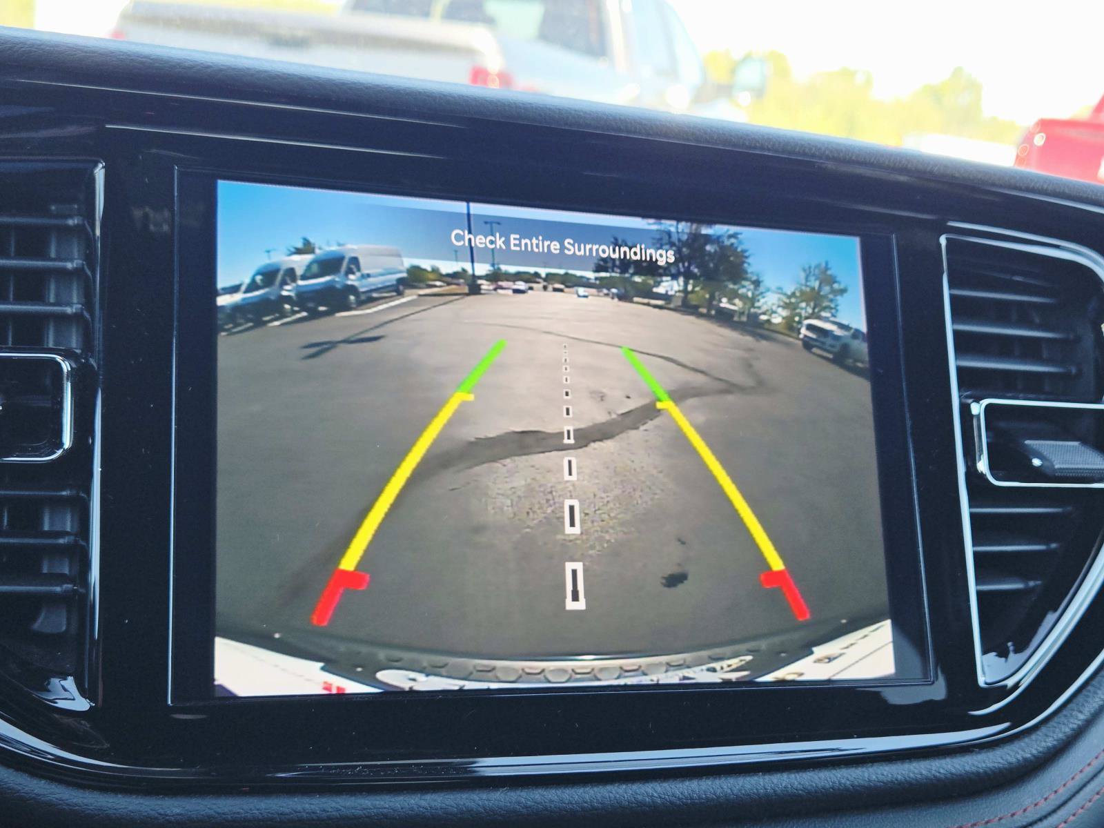 Used 2025 Dodge Durango GT AWD/4WD image 32