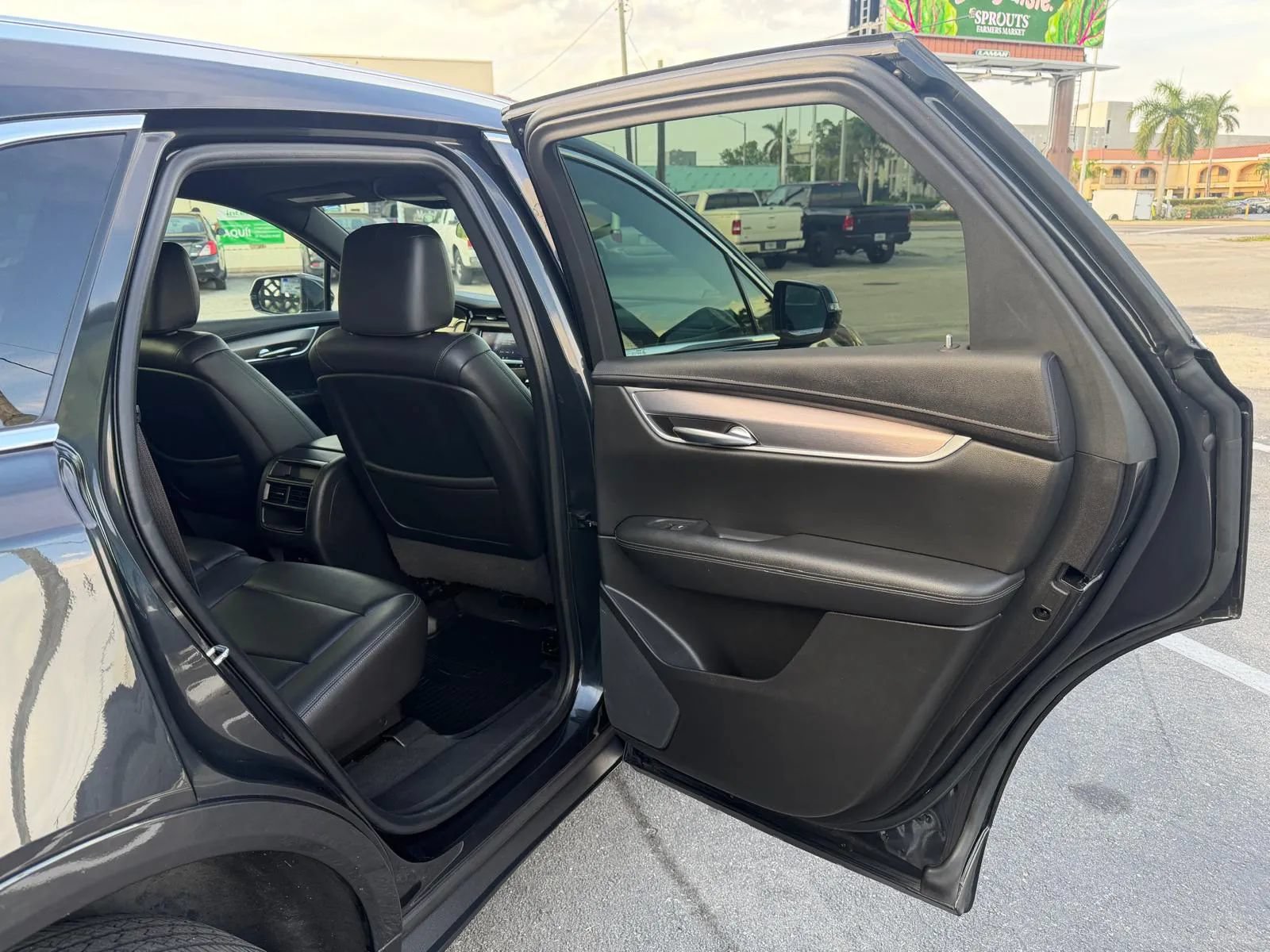 Used 2020 Cadillac XT5 Luxury FWD image 22
