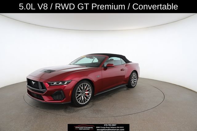 Used 2025 Ford Mustang GT Premium RWD image 3