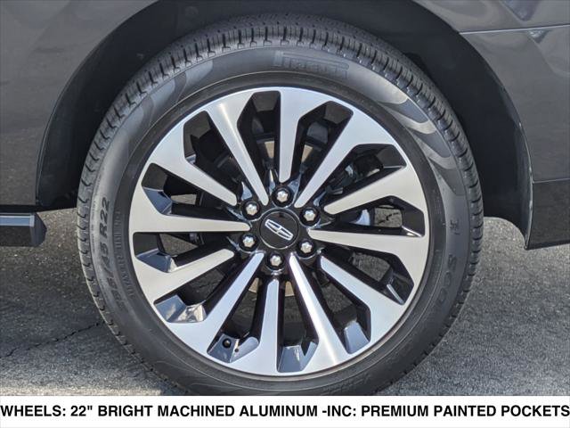 Used 2024 Lincoln Navigator Reserve image 9