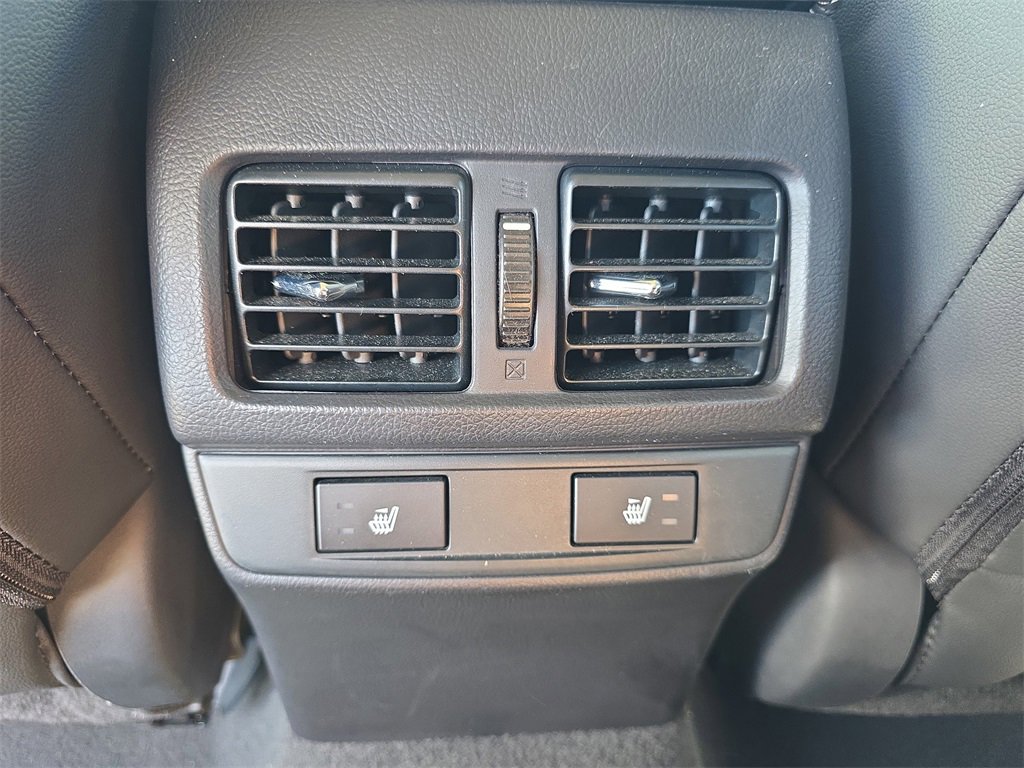 Used 2015 Subaru Outback 2.5i Limited image 13