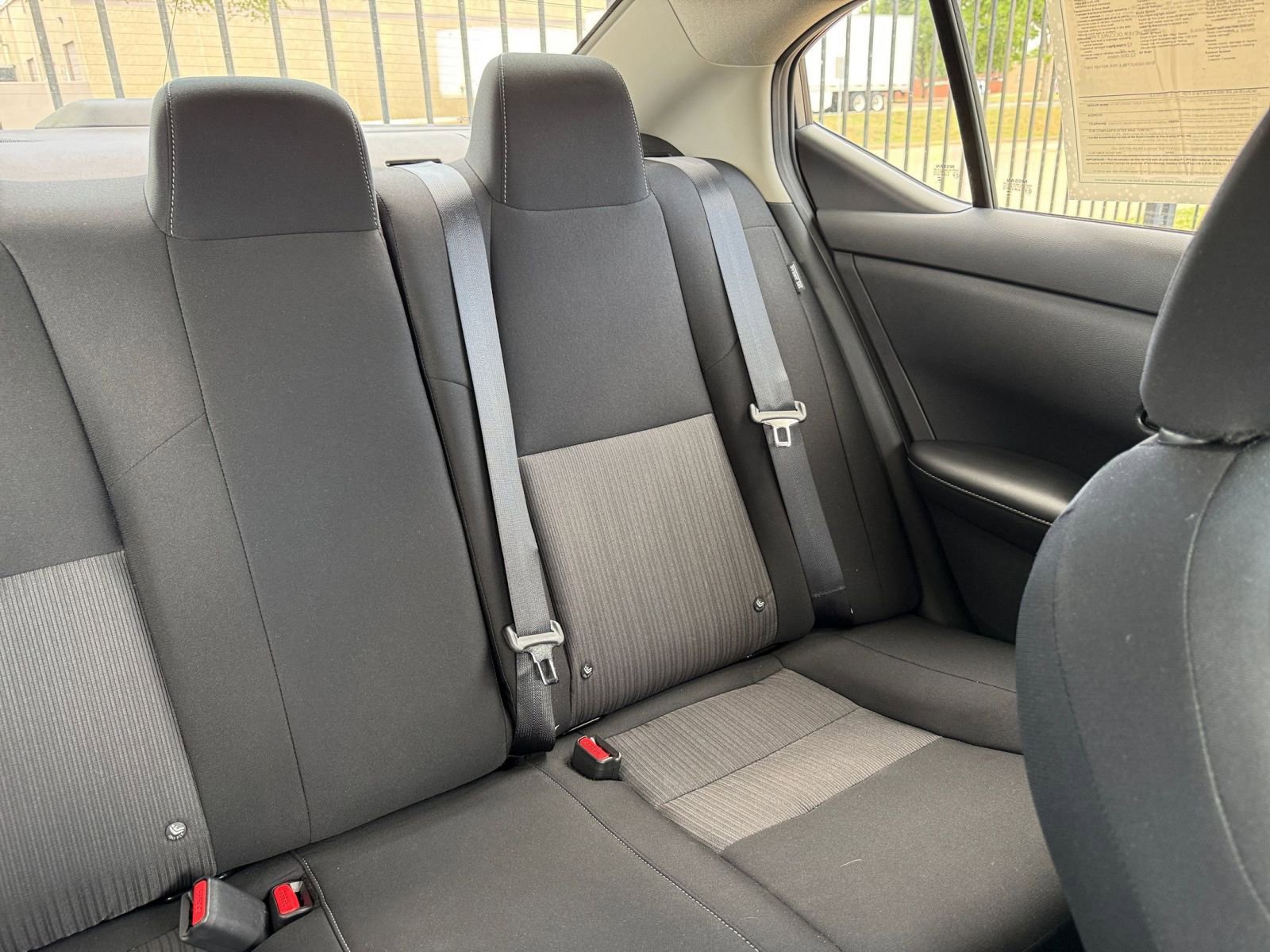 Used 2025 Nissan Sentra SV image 37