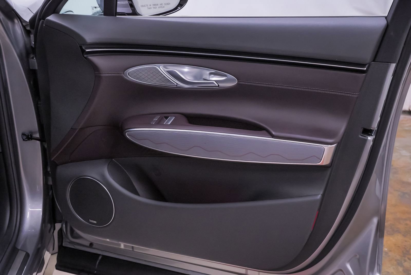 Certified 2023 Genesis GV70 2.5T Advanced w/ Advanced Package image 28