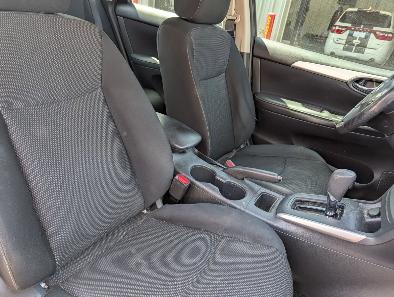 Used 2019 Nissan Sentra S image 12