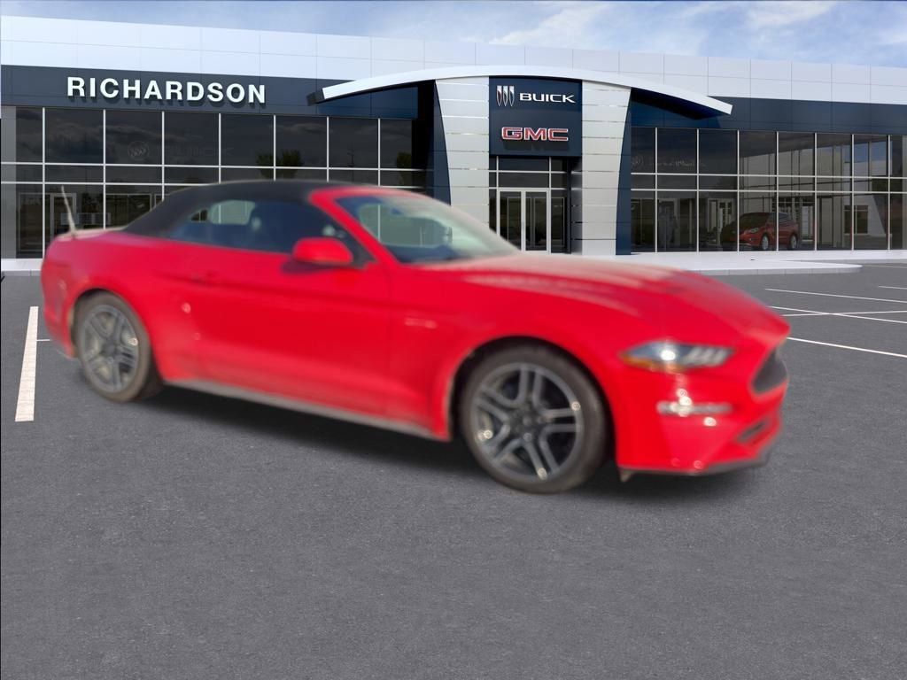 Used 2022 Ford Mustang Premium image 5