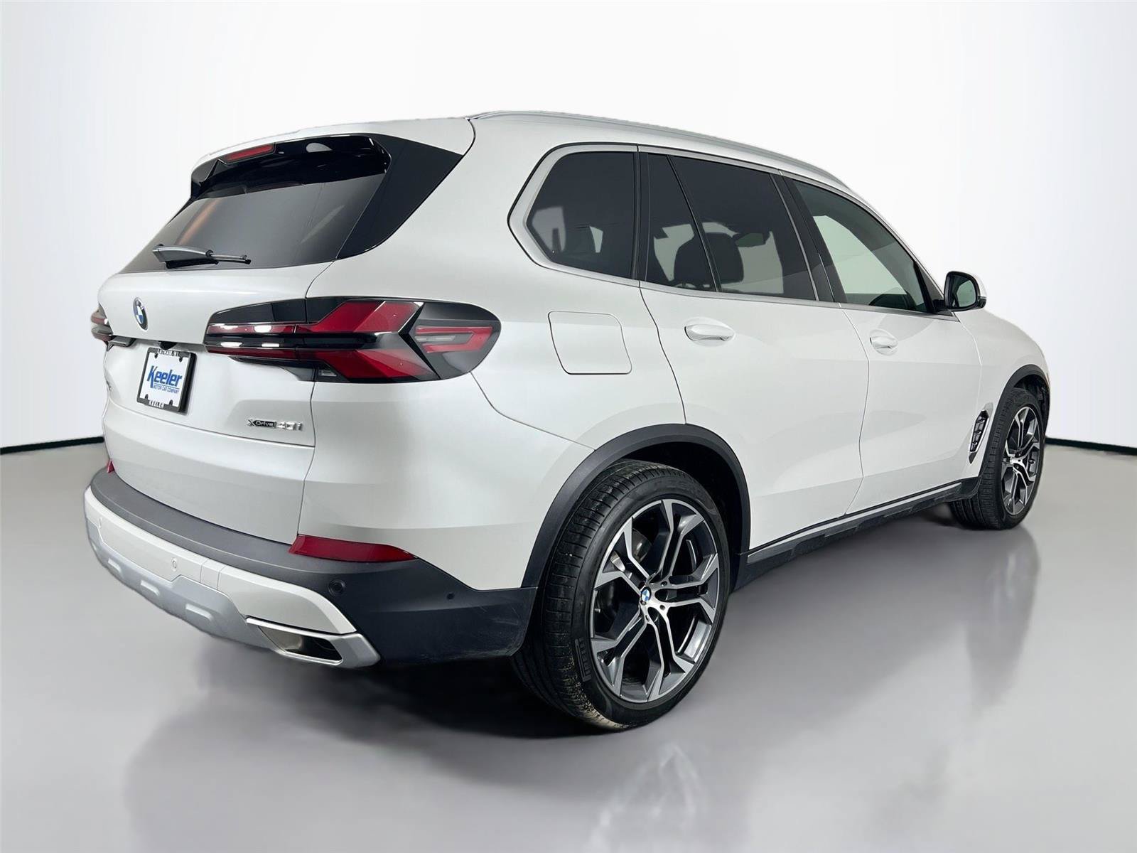 Used 2026 BMW X5 xDrive40i AWD/4WD image 6