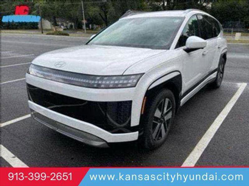 New 2026 Hyundai Ioniq 9 SEL