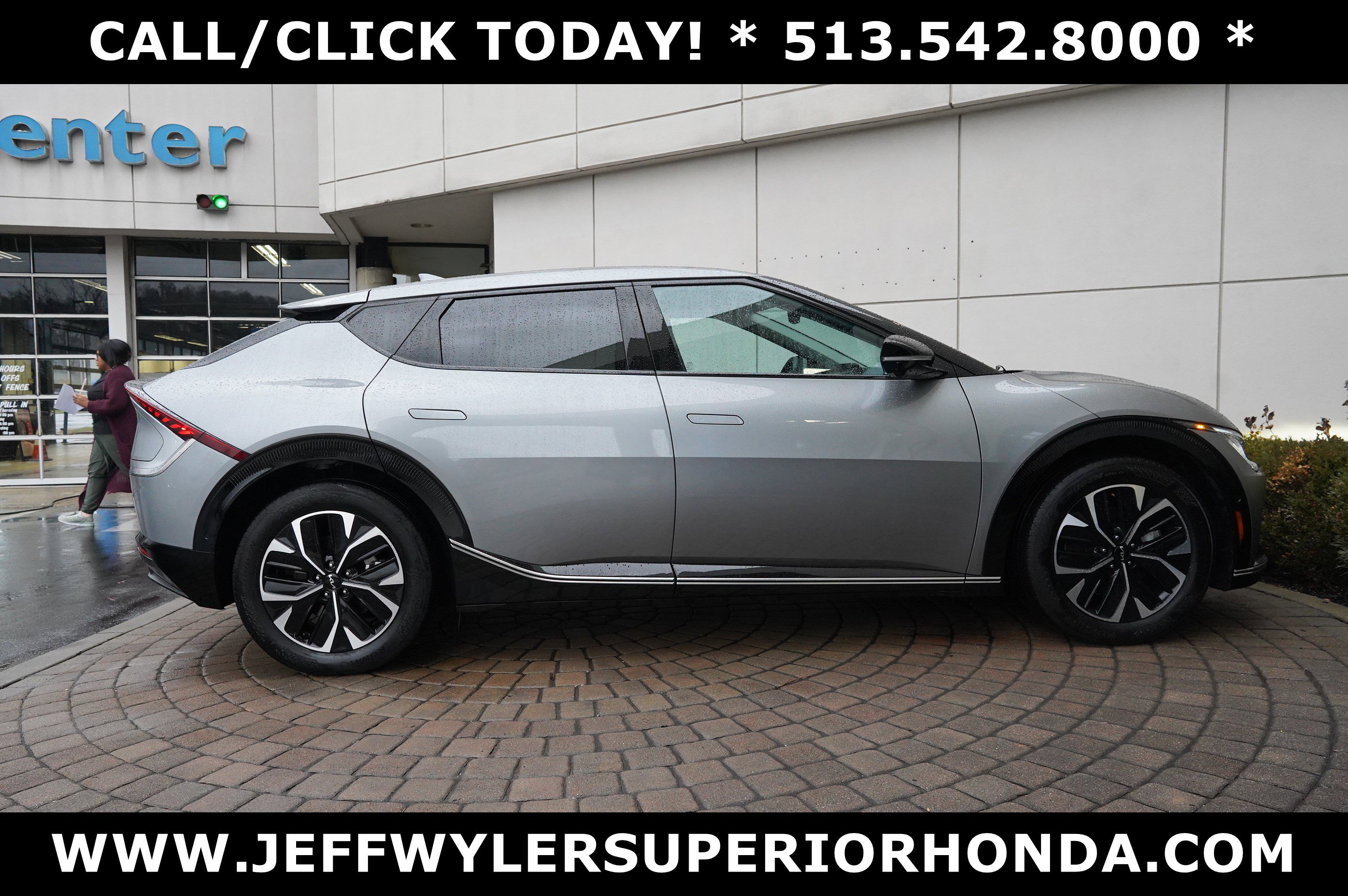 Used 2024 Kia EV6 Wind w/ Wind Technology Package image 2