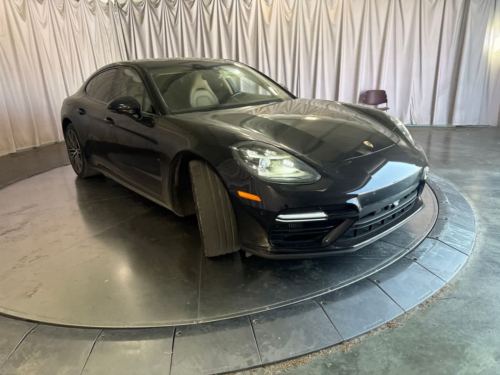 Used 2017 Porsche Panamera Turbo AWD/4WD image 3