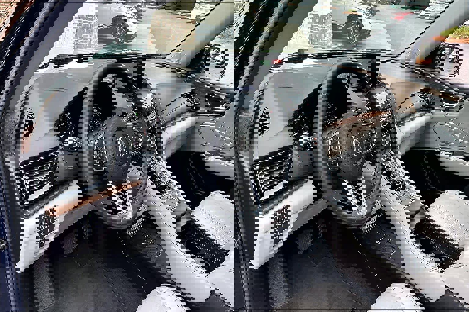 Used 2023 Acura RDX AWD w/ Advance Package image 18