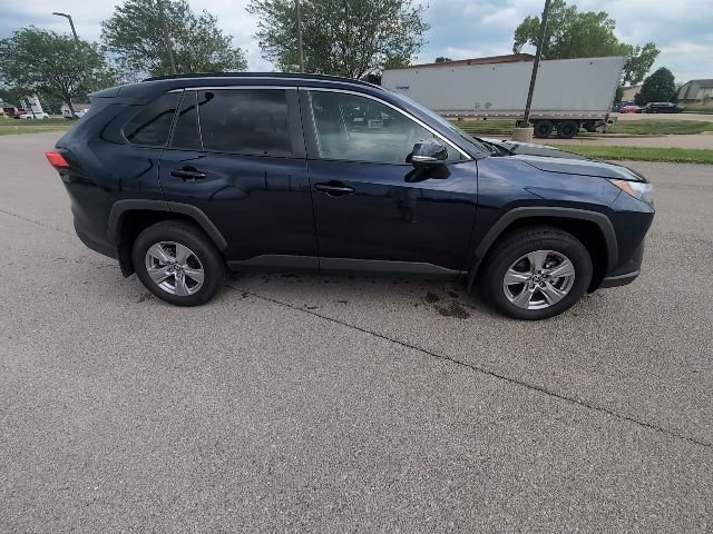 Used 2025 Toyota RAV4 XLE w/ Convenience Package FWD image 2