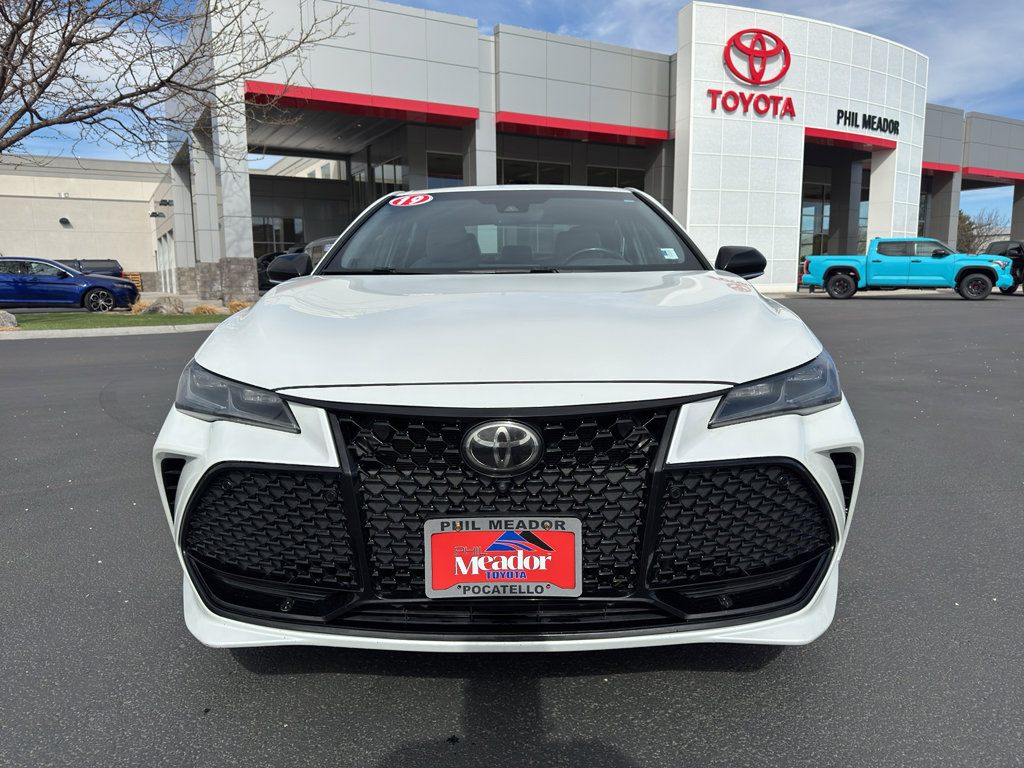 Used 2019 Toyota Avalon Touring w/ Advanced Safety Package image 6