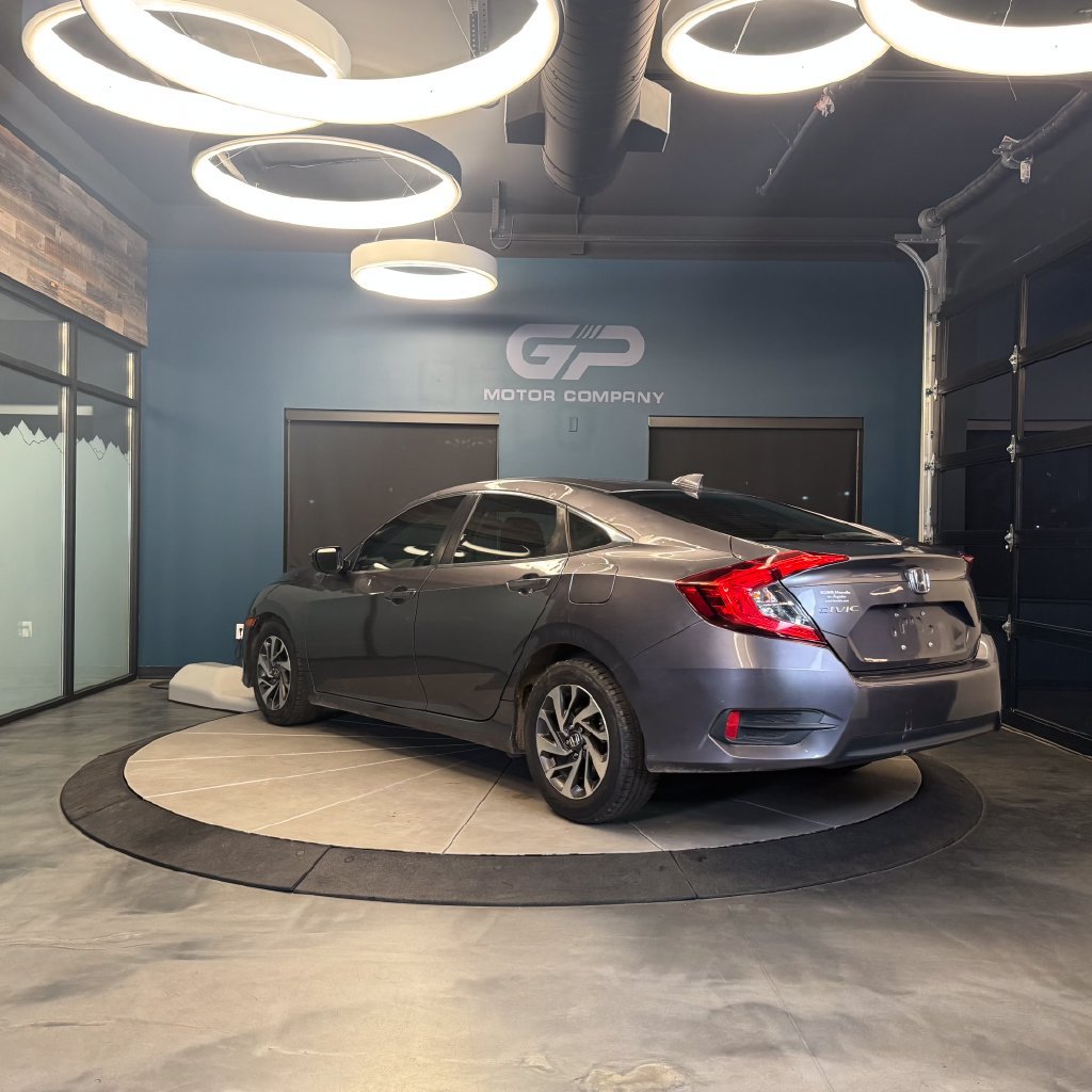 Used 2017 Honda Civic EX image 5