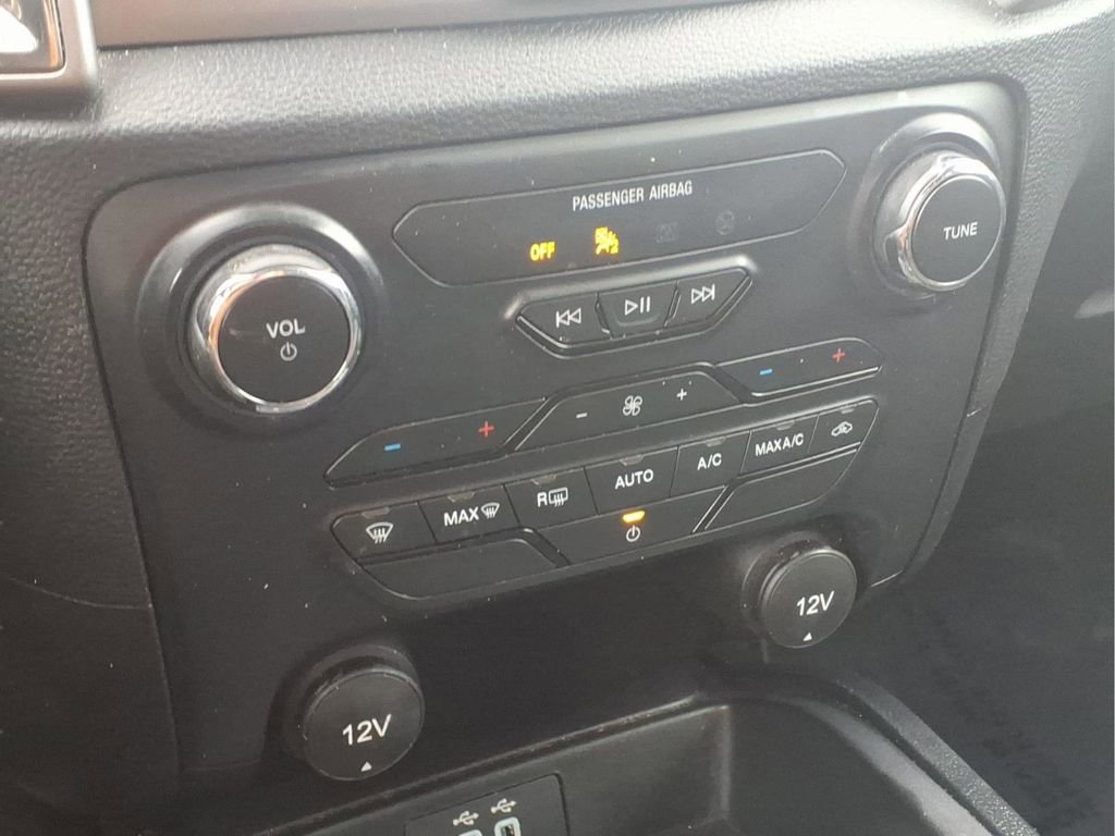 Used 2022 Ford Ranger XLT w/ Equipment Group 301A Mid image 9