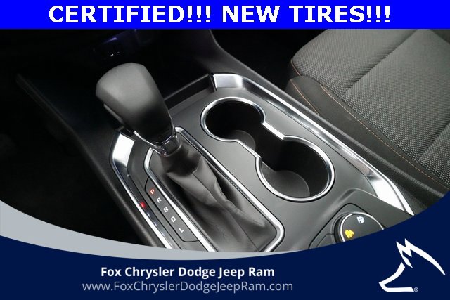 Used 2021 Chevrolet Traverse LS image 16