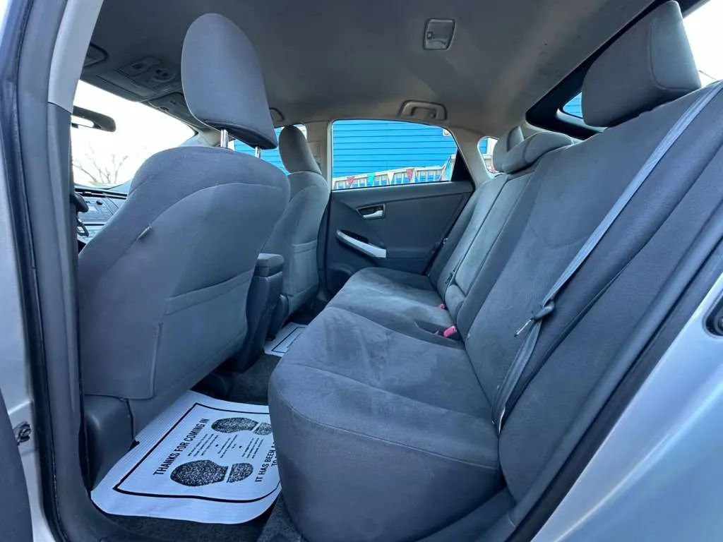 Used 2010 Toyota Prius Five image 13
