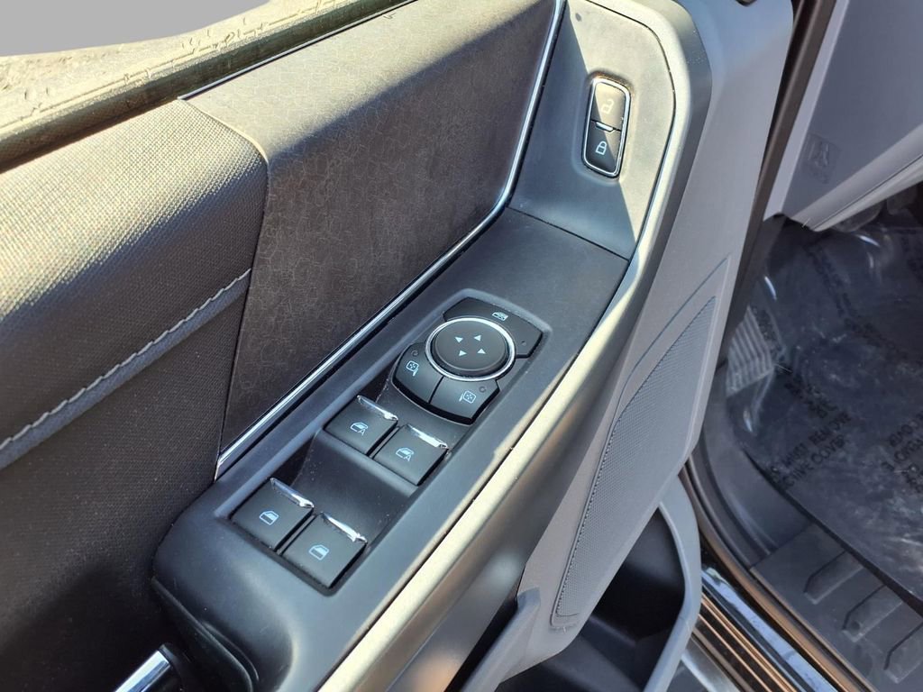 Used 2024 Ford F150 XLT w/ Mobile Office Package image 18