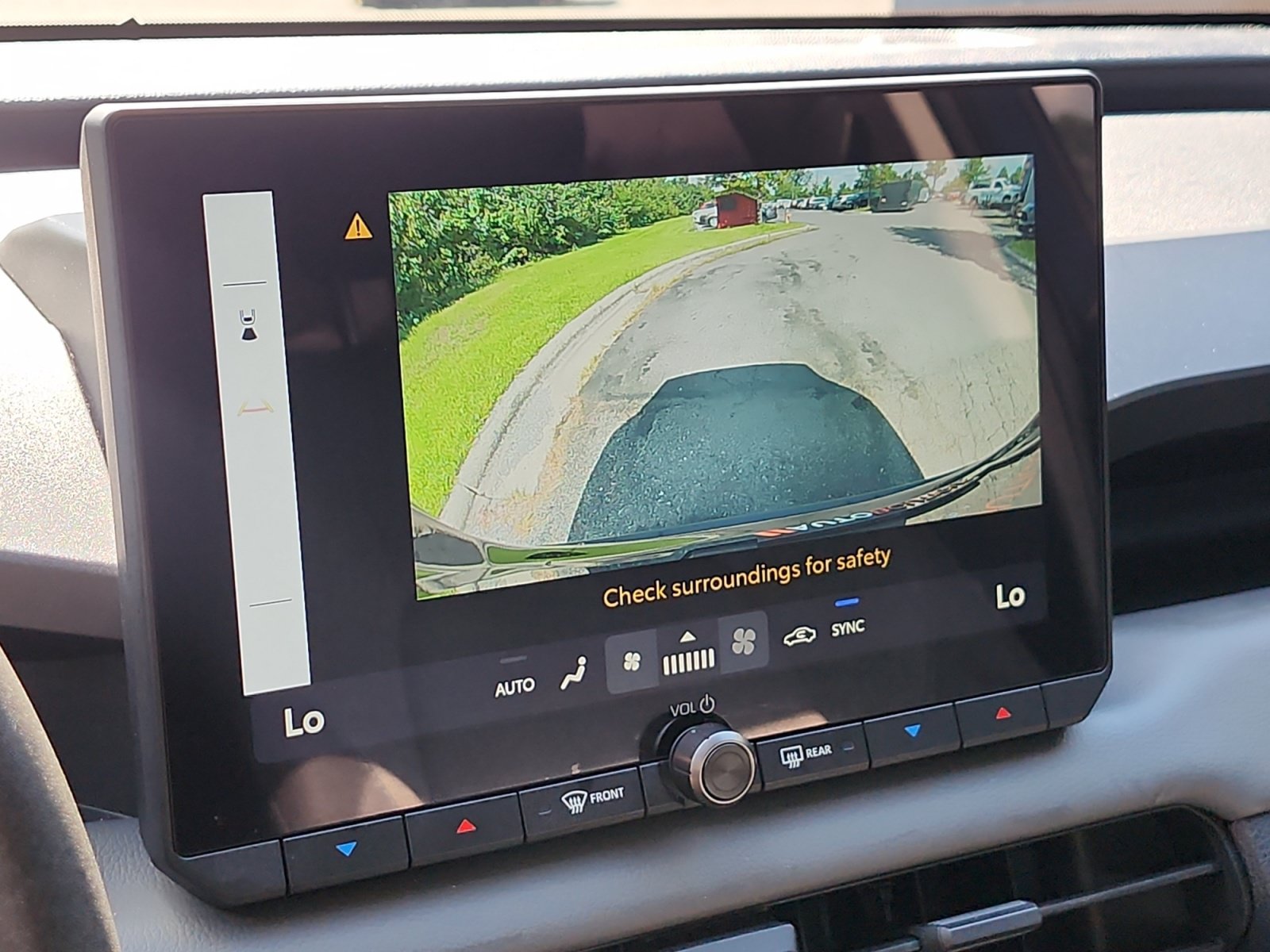 Used 2026 Toyota RAV4 LE AWD/4WD image 17