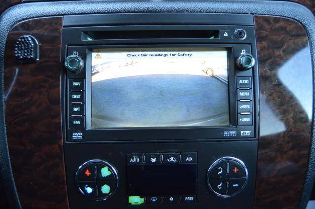 Used 2008 GMC Yukon XL Denali AWD/4WD image 22