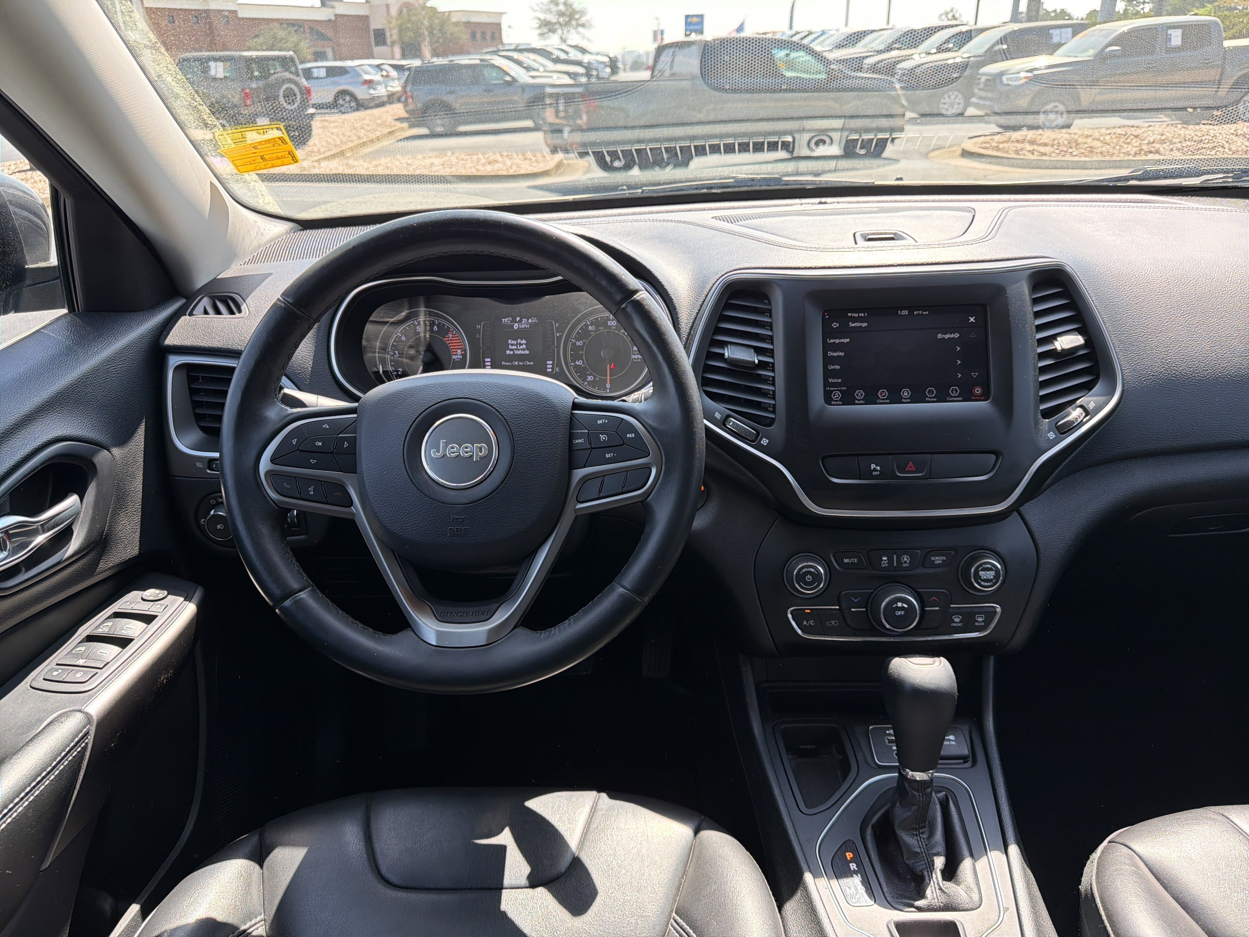 Used 2019 Jeep Cherokee Latitude Plus image 22