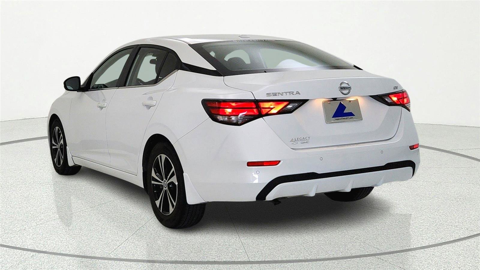 Used 2023 Nissan Sentra SV w/ All-Weather Package FWD image 3
