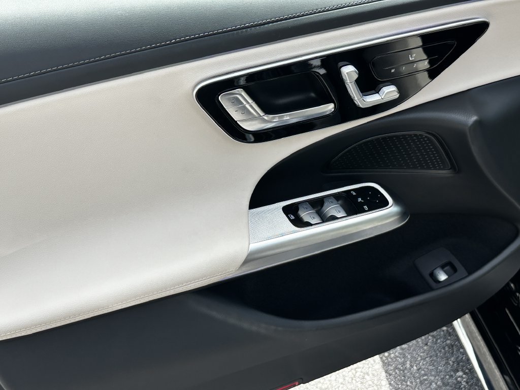 Certified 2026 Mercedes-Benz E 350 4MATIC Sedan image 11