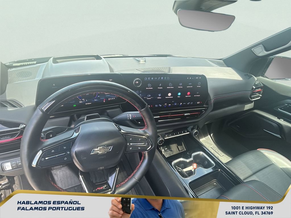 Certified 2025 Chevrolet Silverado EV RST AWD/4WD image 16