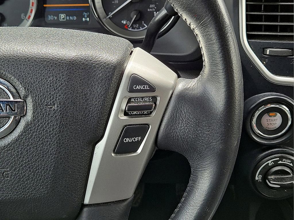 Used 2019 Nissan Titan SV w/ SV Convenience Package image 20