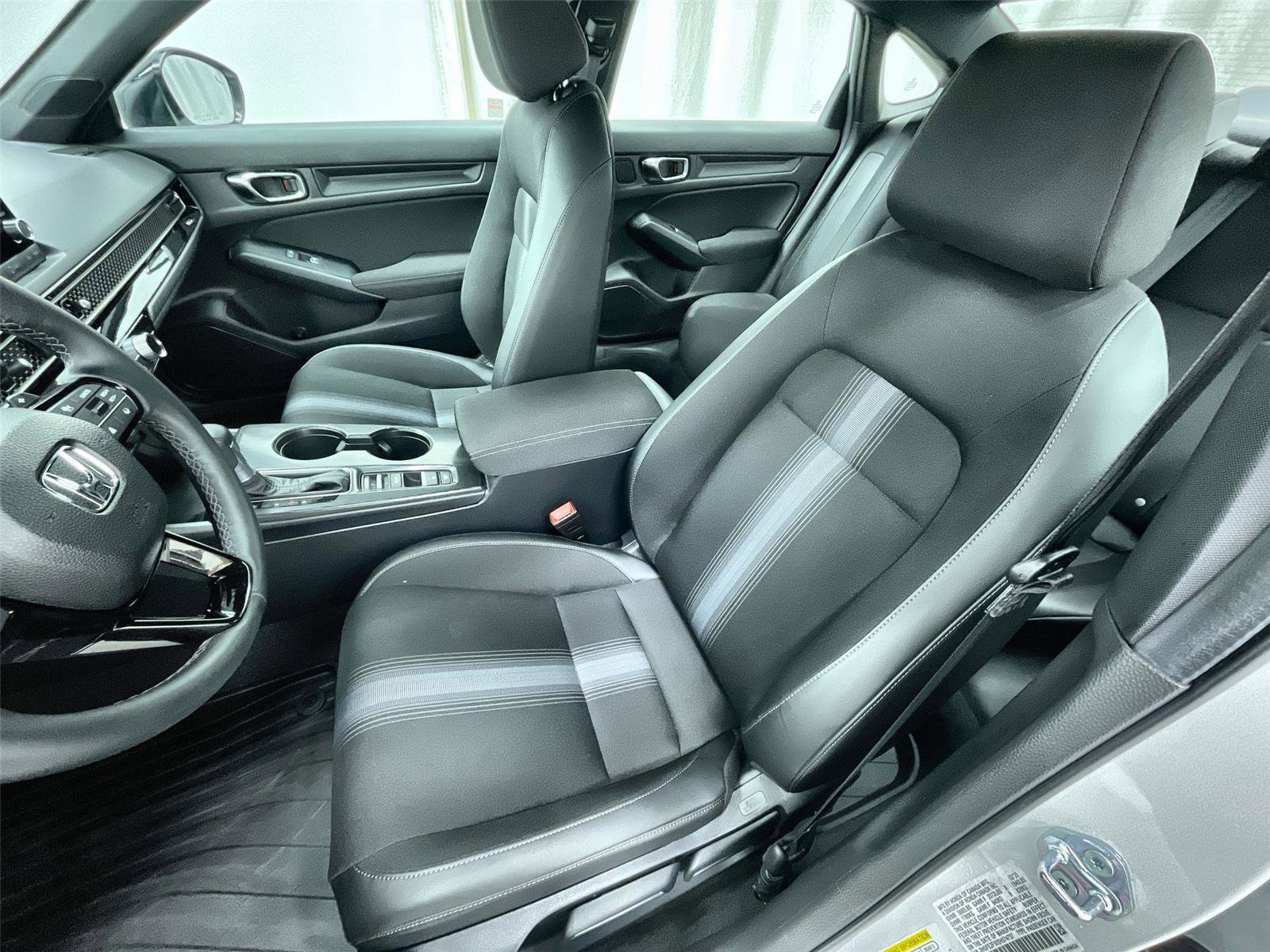 Certified 2025 Honda Civic Sport image 17