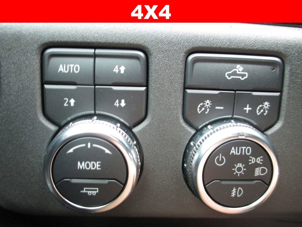 Used 2022 GMC Sierra 1500 Elevation image 27