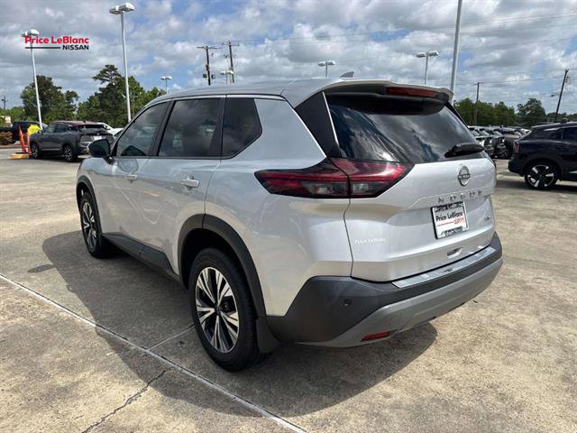 Used 2022 Nissan Rogue SV FWD image 5