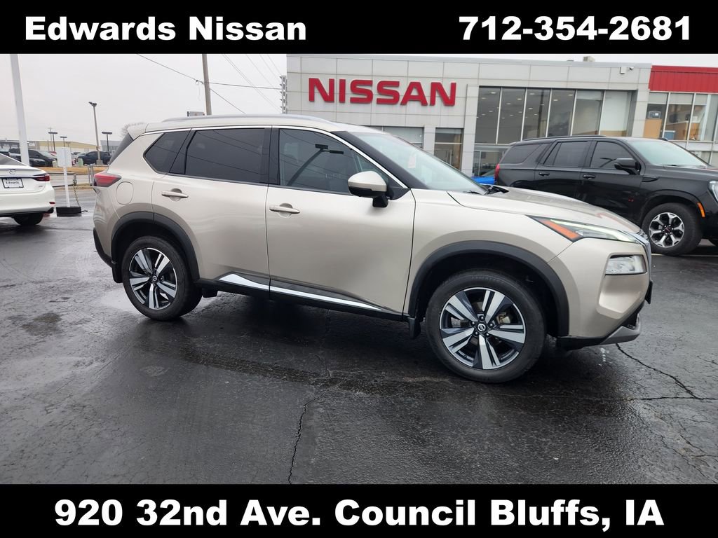 Used 2021 Nissan Rogue SL image 1