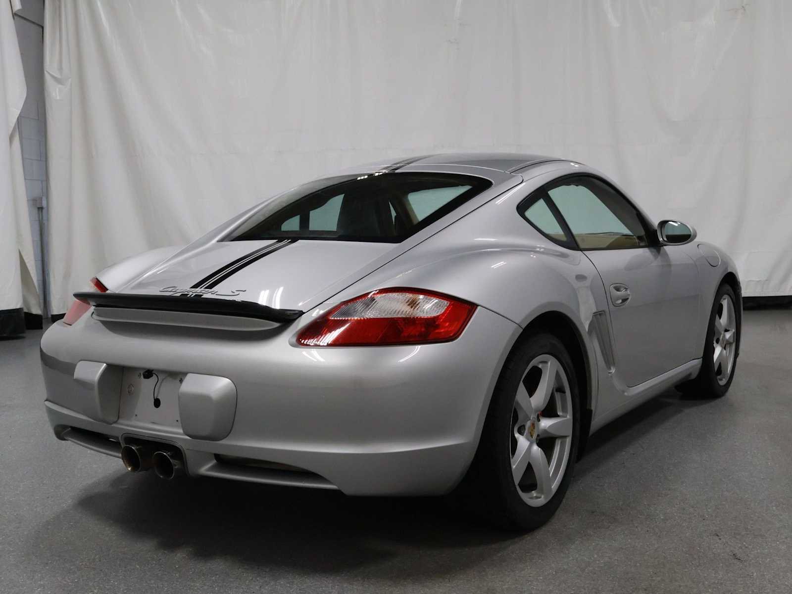 Used 2006 Porsche Cayman S RWD image 9