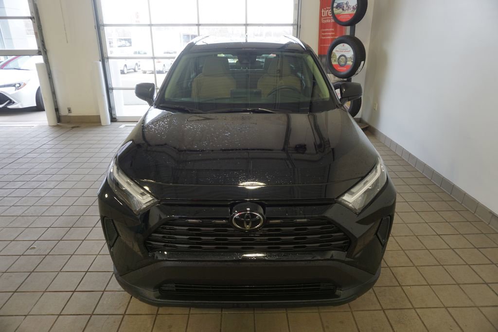 Used 2025 Toyota RAV4 LE image 11
