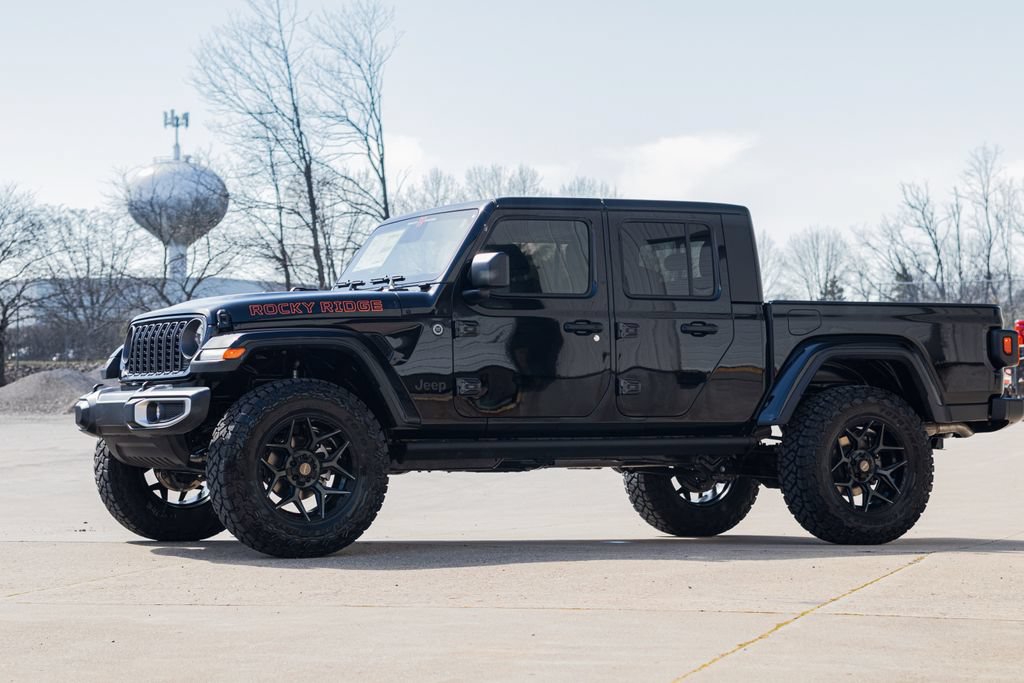New 2026 Jeep Gladiator Sport AWD/4WD image 8