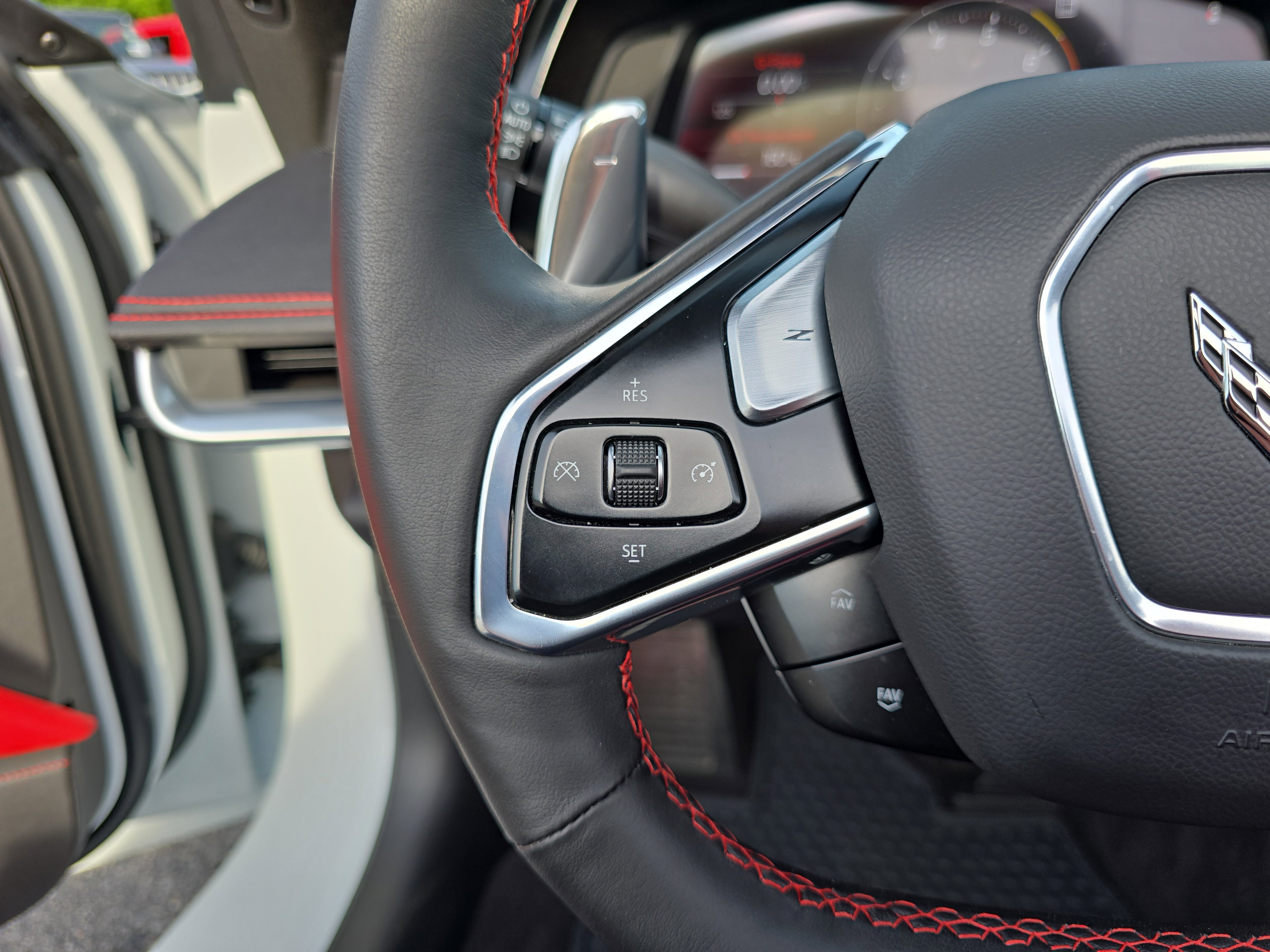 Used 2023 Chevrolet Corvette Stingray Preferred Conv w/ 2LT image 14