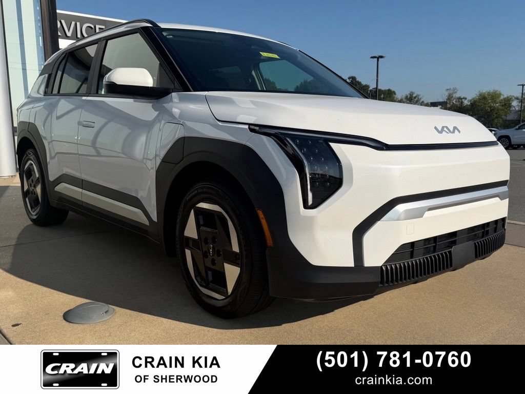New 2027 Kia EV3 Wind FWD image 1