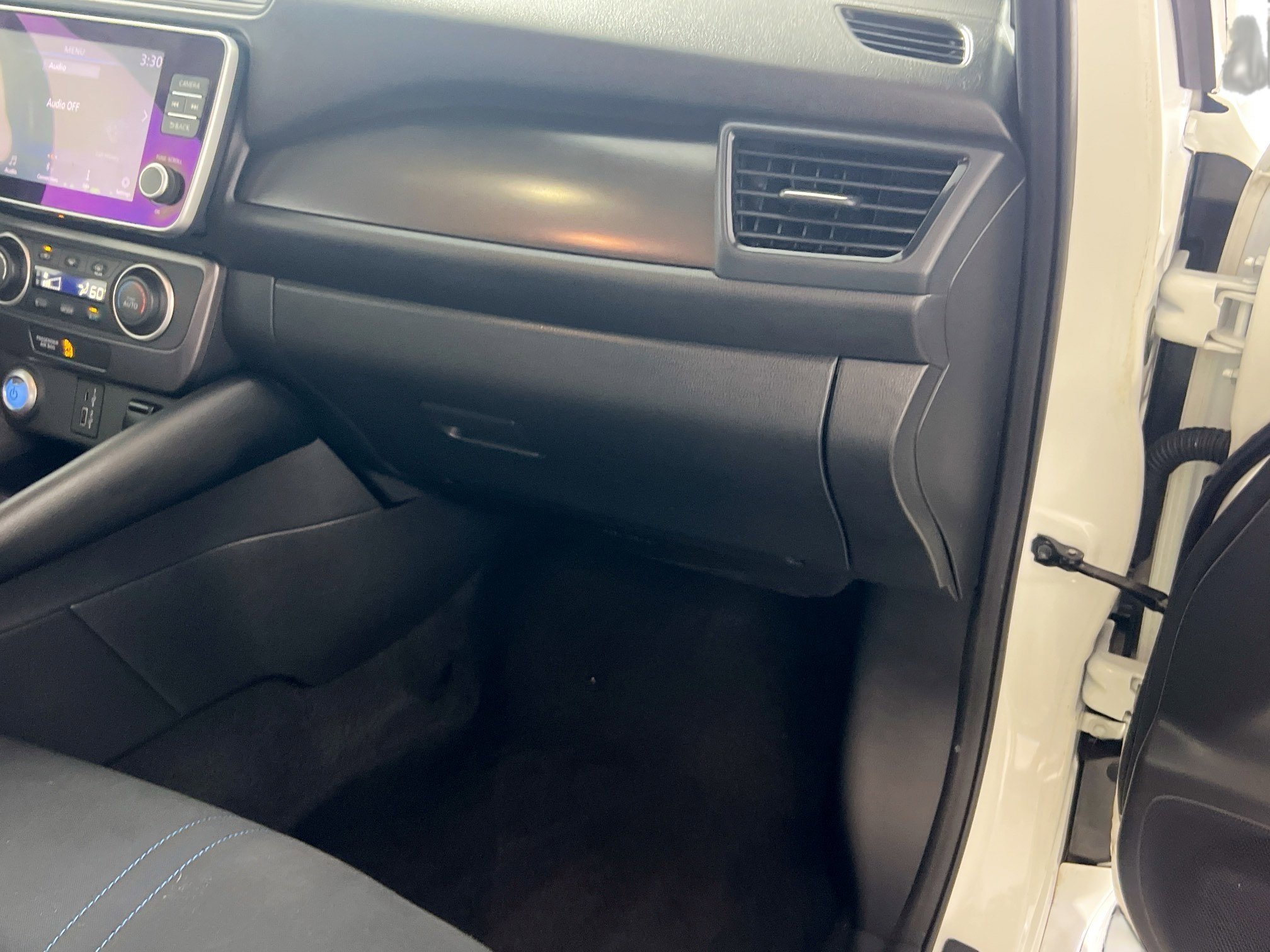 Used 2020 Nissan Leaf S w/ S Charge Package image 35