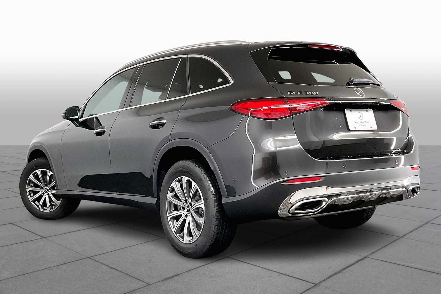 New 2025 Mercedes-Benz GLC 300 4MATIC image 4