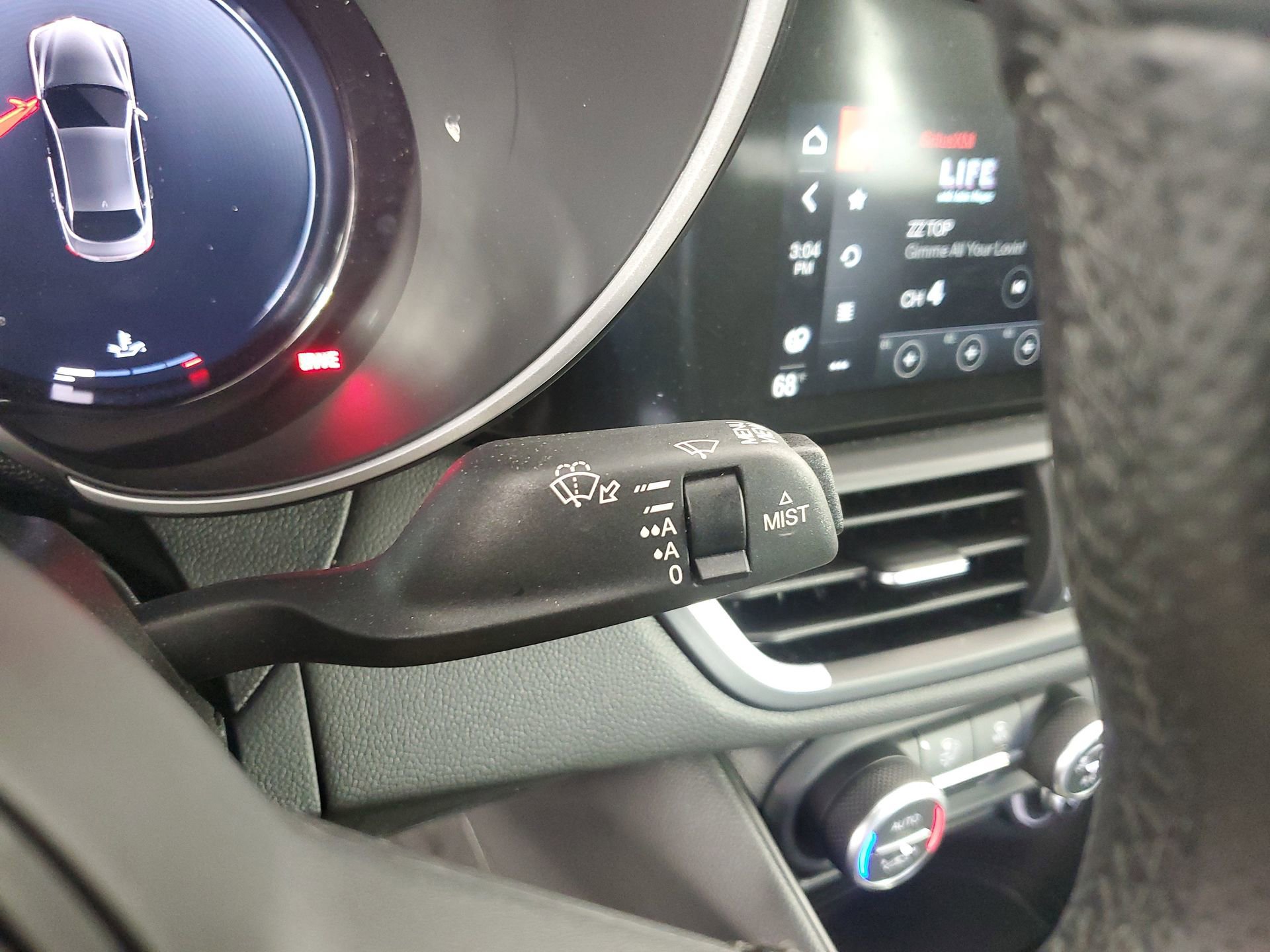 Used 2024 Alfa Romeo Giulia Ti w/ Active Assist Plus Package image 36