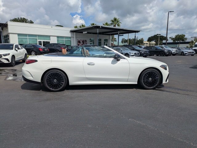 Used 2026 Mercedes-Benz CLE 300 4MATIC Cabriolet image 4