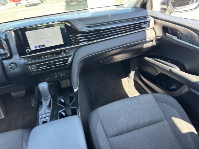 Used 2025 Toyota Camry LE FWD image 16