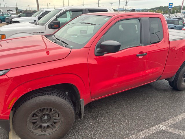 Used 2025 Nissan Frontier S RWD image 4