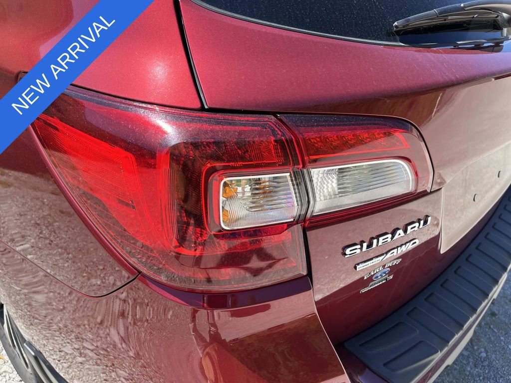 Used 2016 Subaru Outback 3.6R Limited AWD/4WD image 10