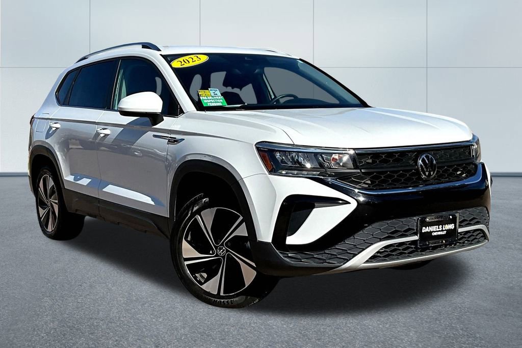 Used 2023 Volkswagen Taos SE image 11