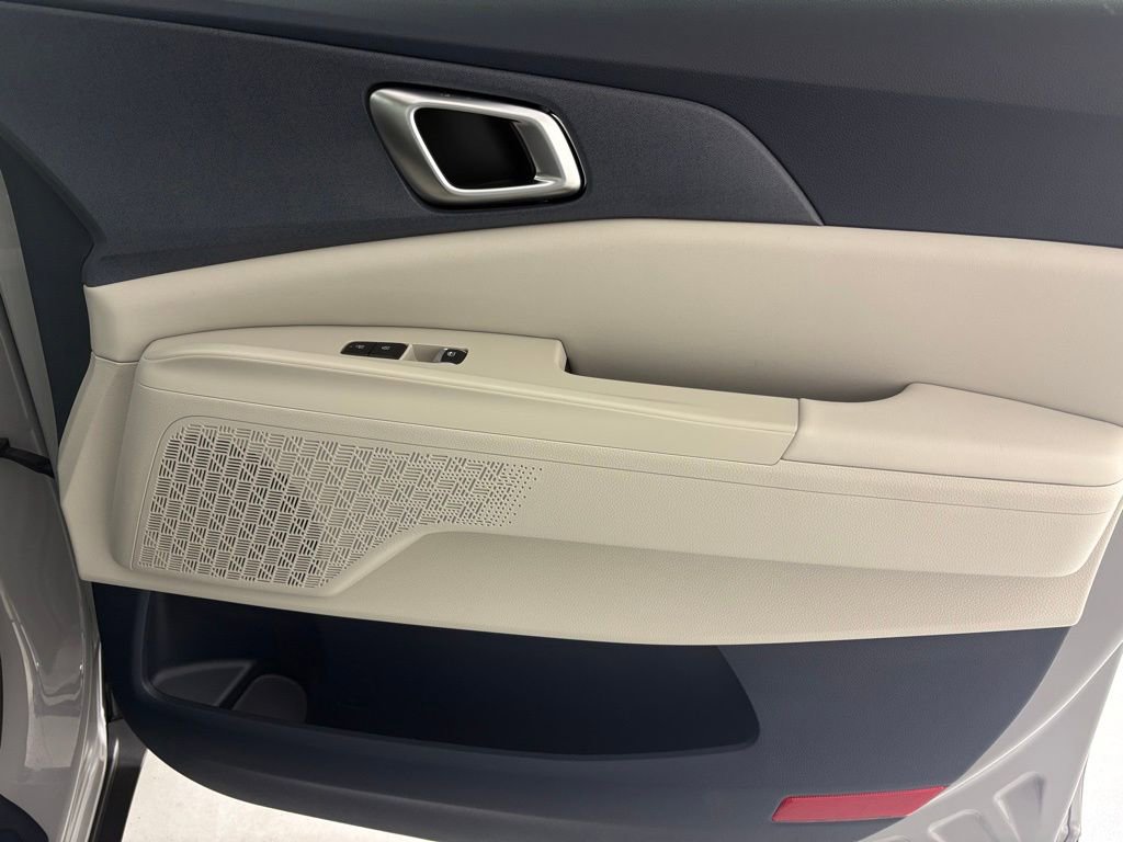 New 2026 Kia Carnival EX image 47