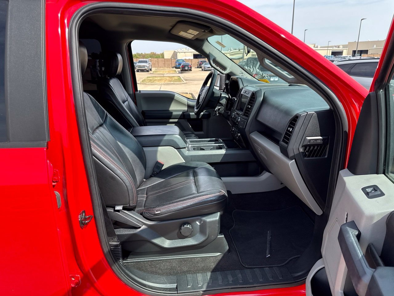 Used 2020 Ford F150 XL w/ Equipment Group 101A Mid AWD/4WD image 13