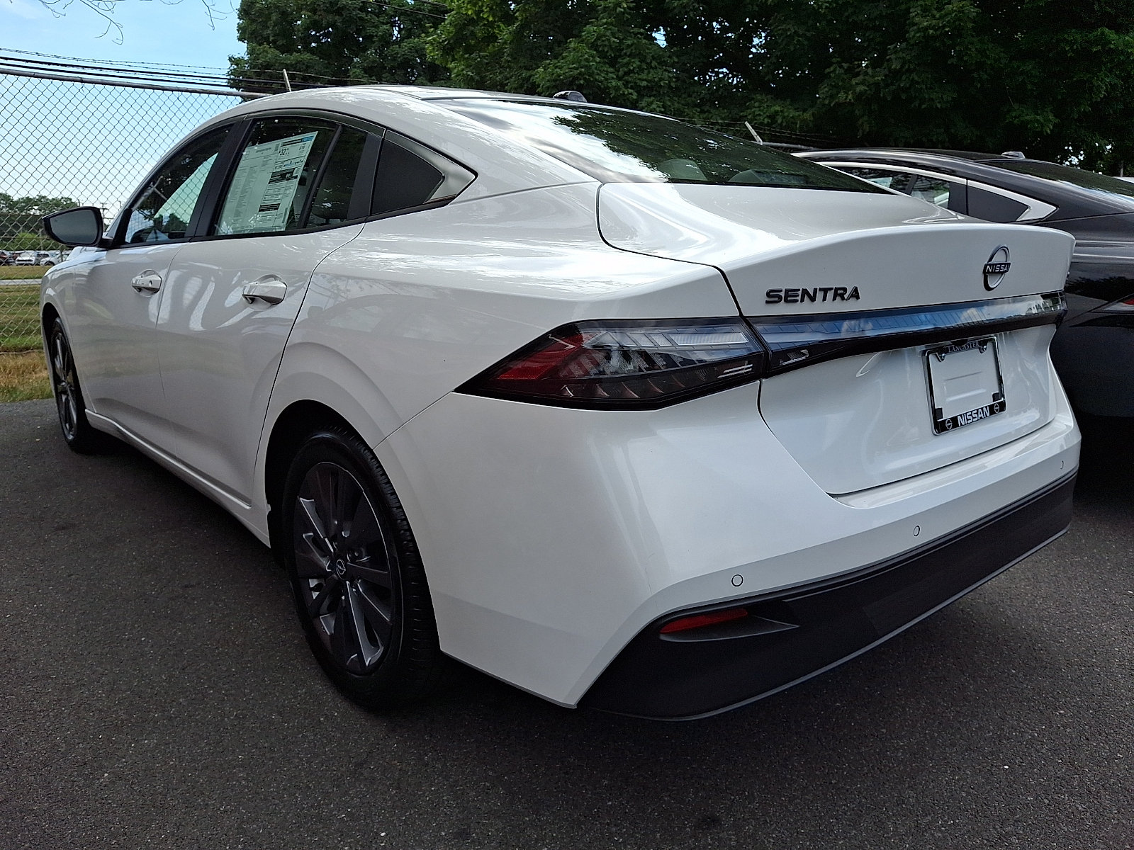 New 2026 Nissan Sentra SL w/ Floor Mat Package FWD image 4