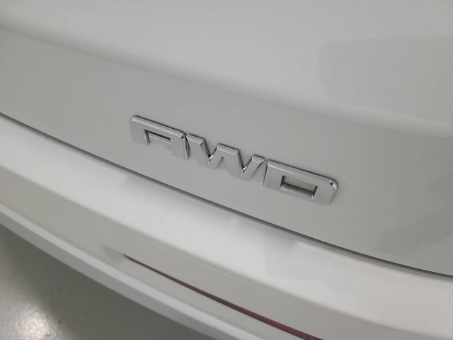 Used 2019 GMC Acadia Denali w/ LPO, Cargo Package AWD/4WD image 8