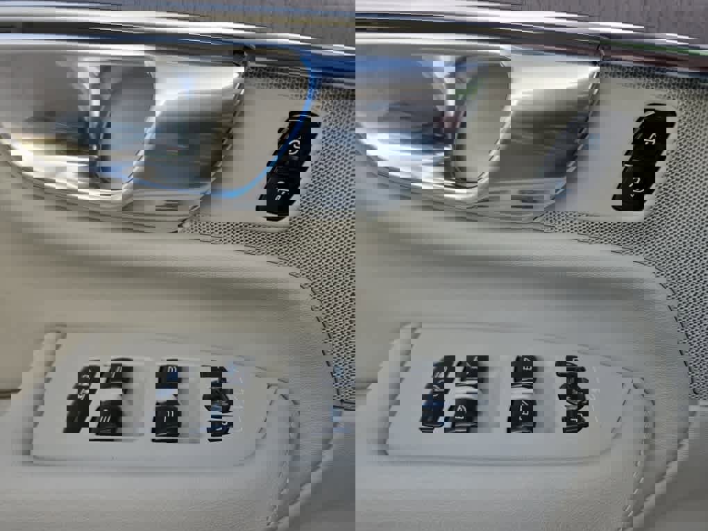 New 2026 Volvo XC90 T8 Ultra w/ Protection Package Premier image 24